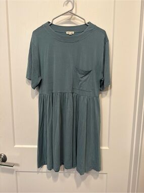 Silence + Noise Short Sleeve Pocket  Dress in Dusty Teal